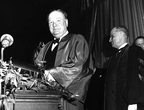 Churchill prepares to speak at Westminster College, 1946
